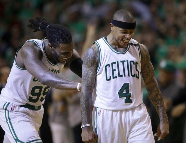 阿斯：皇马在伯纳乌45号门开设美食街区，汇聚超20家美食商户（阿斯：皇马在伯纳乌45号门打造美食街，集结20余家餐饮品牌）