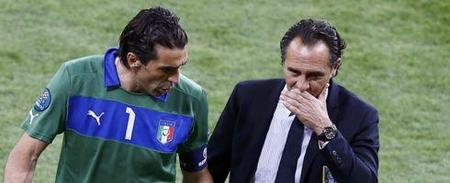 国足友谊赛战胜韩国展现新阵容（中国男足友谊赛击败韩国 新阵容亮相）