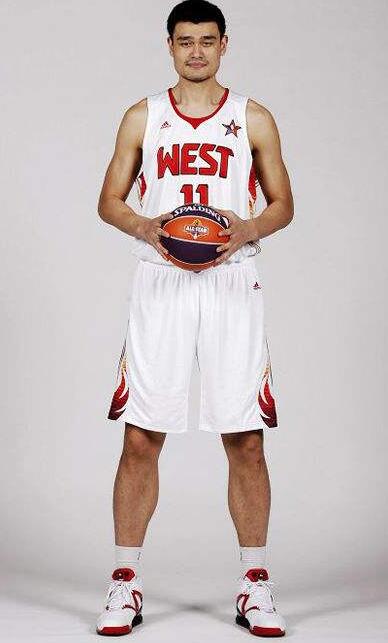 成都混团中国香港队VS日本队，全场高喊香港队加油#国乒（成都混合团体赛：中国香港队对阵日本队，全场齐声高呼“香港队加油”#国乒）