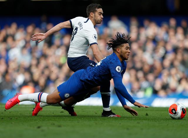 利物浦正式发布新赛季球衣，时隔13年再度携手阿迪达斯（利物浦官宣新赛季球衣，13年后再携手阿迪达斯）