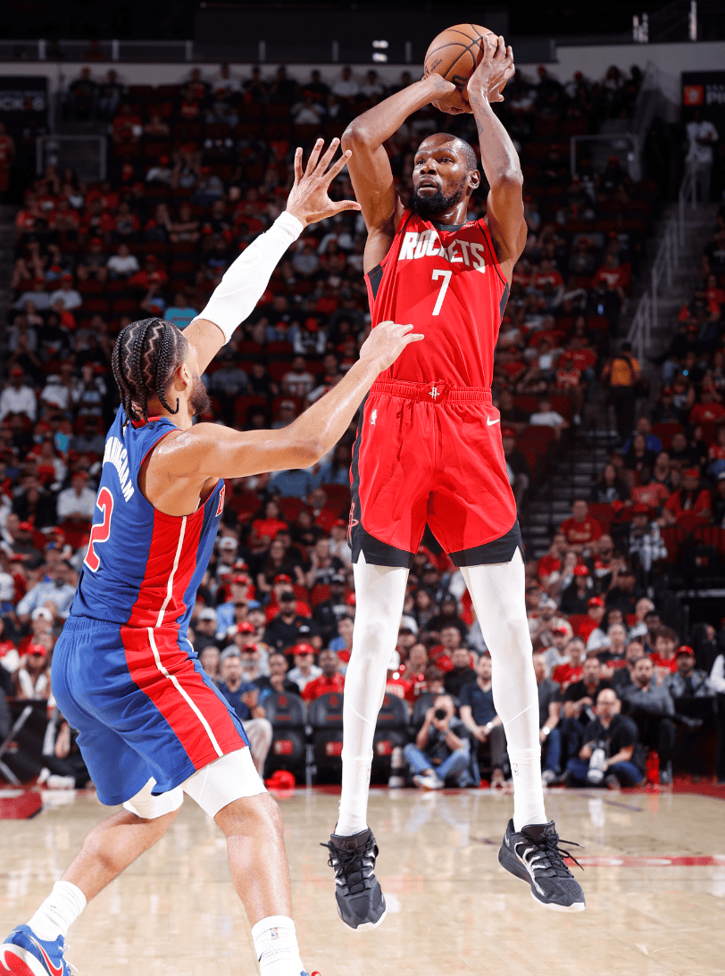 霍芬海姆1-1十人美因茨，比博绝杀被吹，科尔染红，奥尔森乌龙（霍芬海姆1-1十人美因茨：比博读秒绝杀被判无效，科尔染红，奥尔森自摆乌龙）