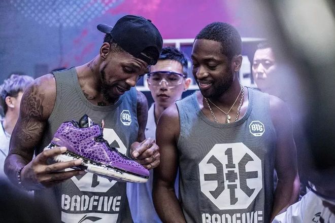 来自转会市场的报道：众所周知，皇家马德里的门将卢...（转会市场消息称：人尽皆知，皇马门将卢...）