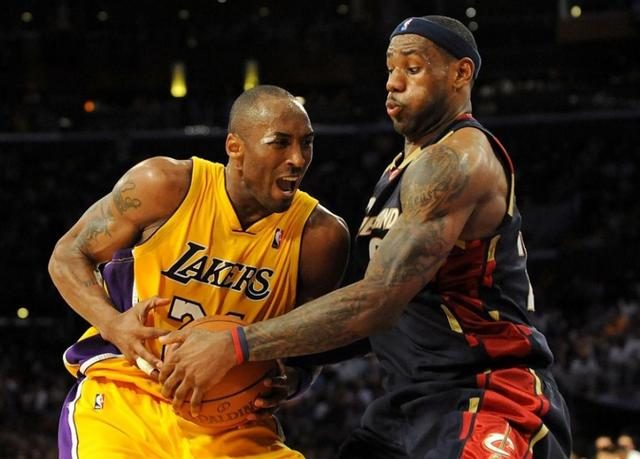 斯基拉：莫拉塔左大腿内收肌严重受伤，预计明年3月才能复出（斯基拉称：莫拉塔左大腿内收肌重伤，恐缺阵至明年三月）