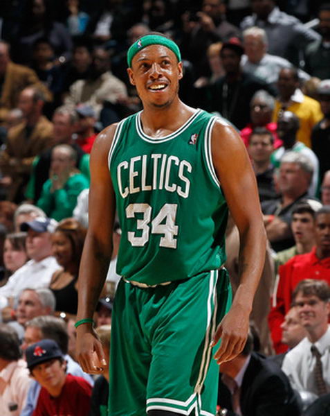 篮球比赛最容易被忽略的细节（篮球赛场上最常被忽视的关键细节）