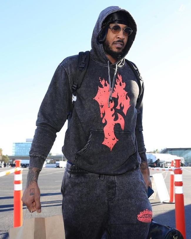 世体：热刺将久保建英列入冬窗引援名单，球员解约金6000万欧（世界体育报：热刺将久保建英纳入冬窗引援清单，解约金为6000万欧元）