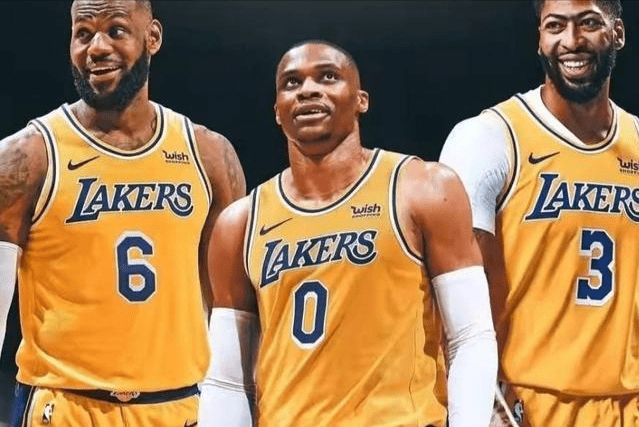 高质量回答！王楚钦赛后的这段采访，建议所有人都学学（王楚钦赛后采访堪称教科书级，建议人人学习）